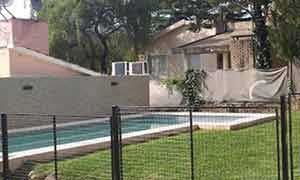 Alquiler casa y duplex en Playas de Oro Carlos Paz con piletas