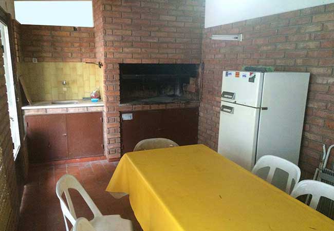 Casa para 8 en alquiler con pileta 