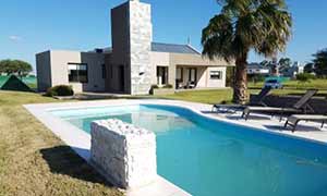 Playas de Oro casa para 8 con pileta