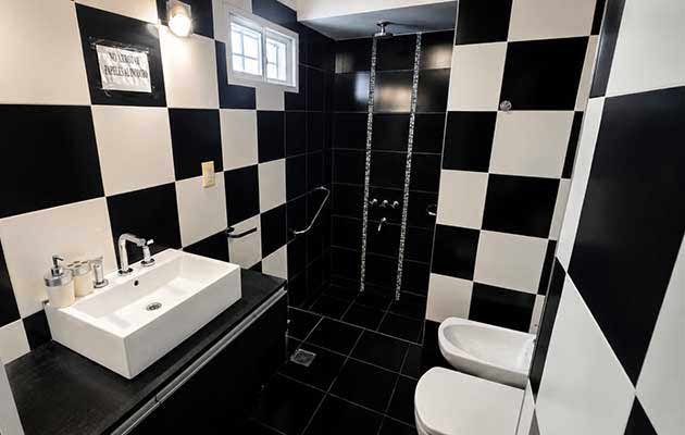 alquiler casa en Carlos Paz con 4 baños